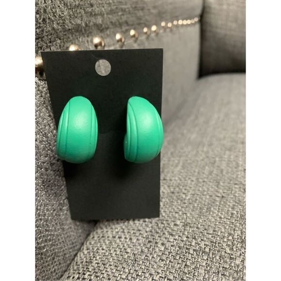 Textured Colored Hoops - Picture 4 of 4